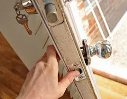 Golden Locksmith Services Helmetta, NJ 732-338-8883 Golden Locksmith Services Helmetta, NJ 732-338-8883 - 7-Lock-Changing